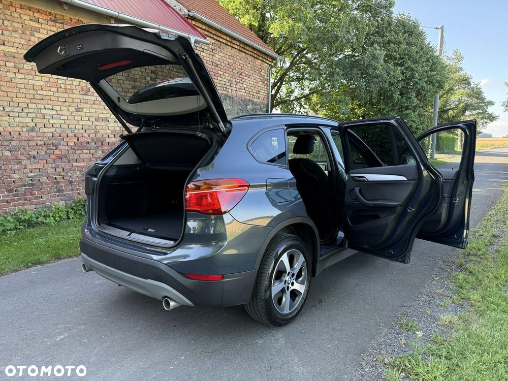 BMW X1 sDrive18d - 31