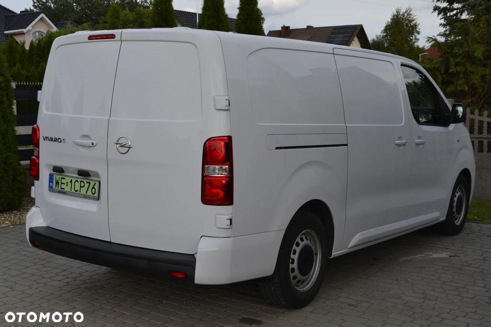Opel Vivaro e - 16