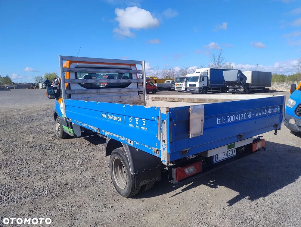 Ford Transit - 4