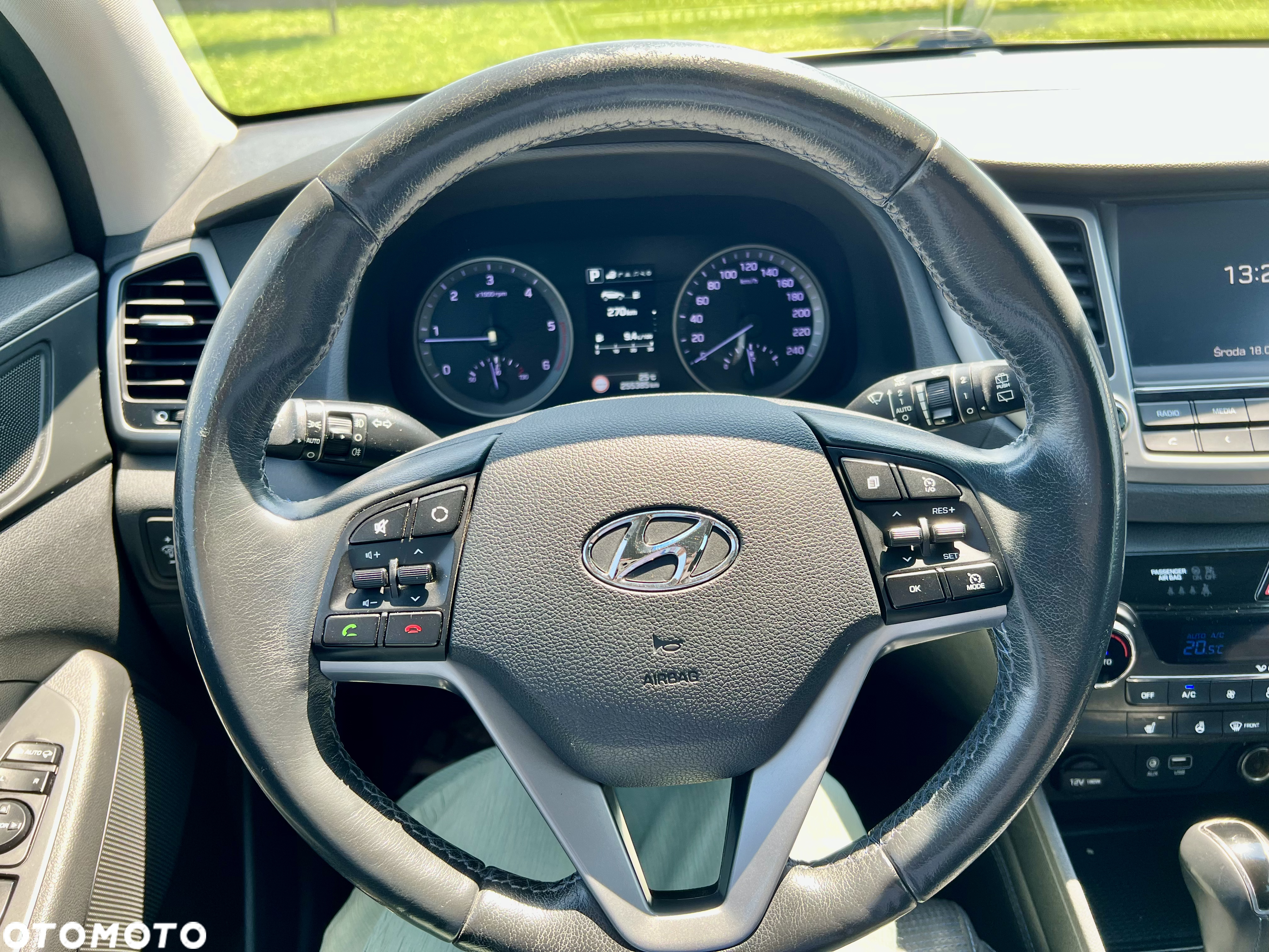 Hyundai Tucson 2.0 CRDI GO Plus 4WD - 10