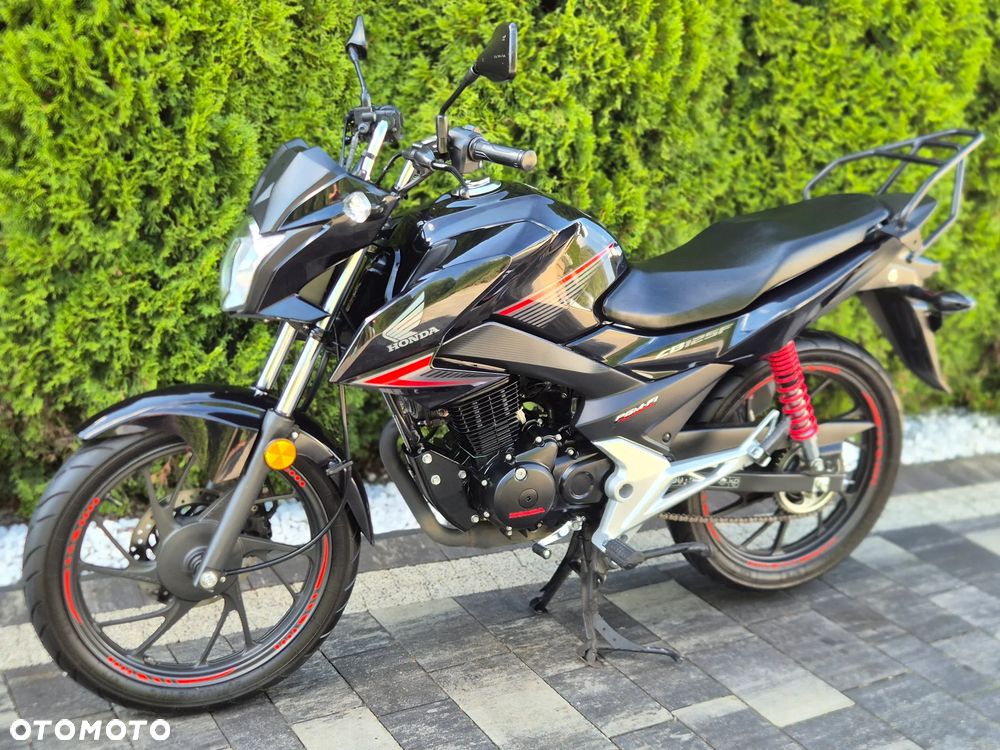 Honda CBF - 4