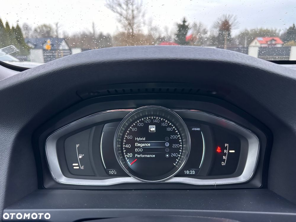 Volvo V60 - 24