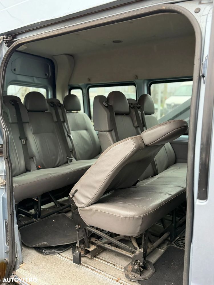 Ford Transit FT 300 M TDCi - 17