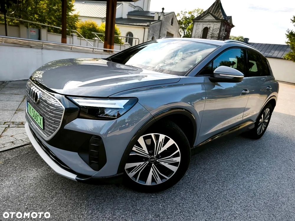 Audi Q4 e-tron - 1