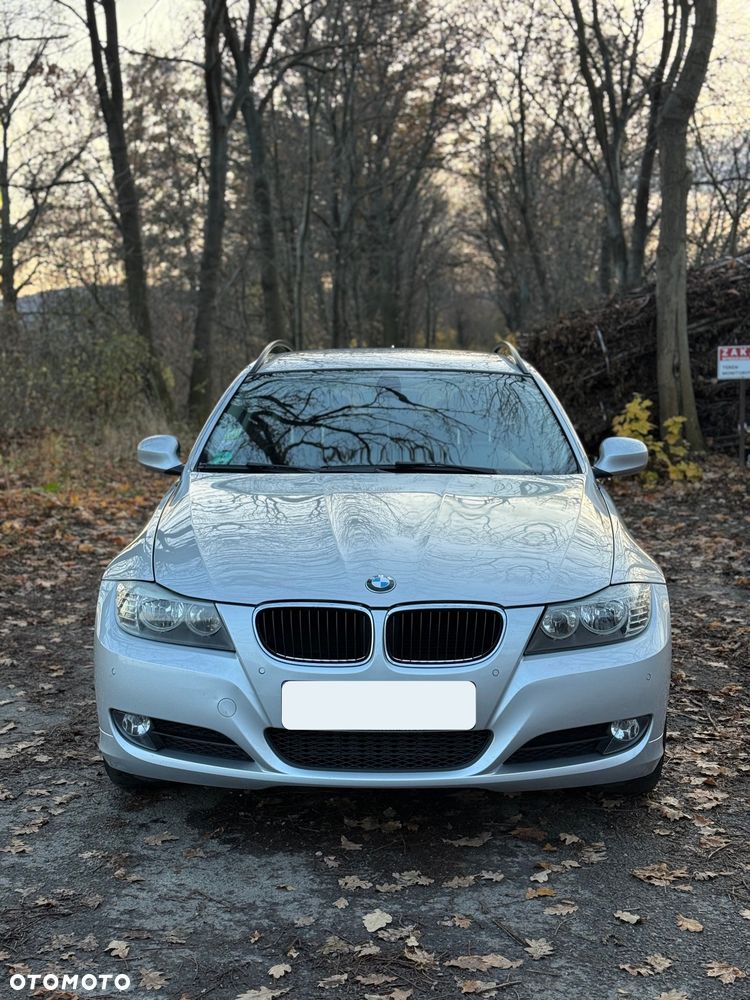 BMW Seria 3 318d - 3