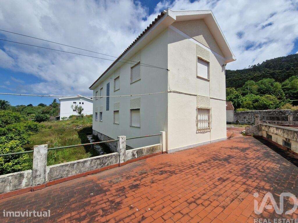 Moradia isolada T4 em Carreço de 290 m2 - Grande imagem: 5/37