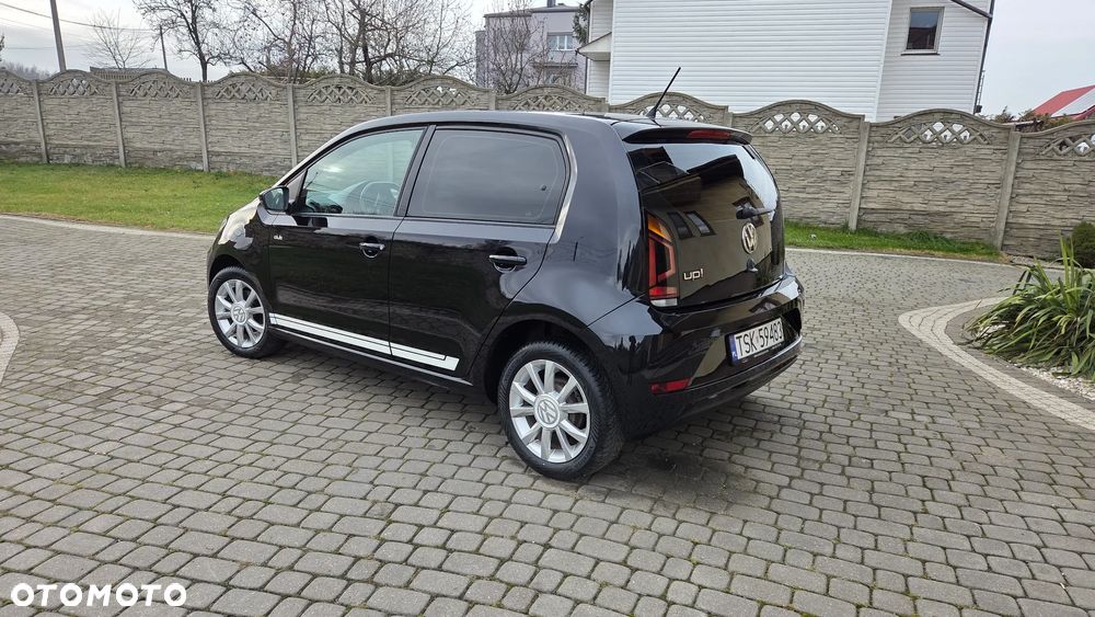 Volkswagen up! - 3