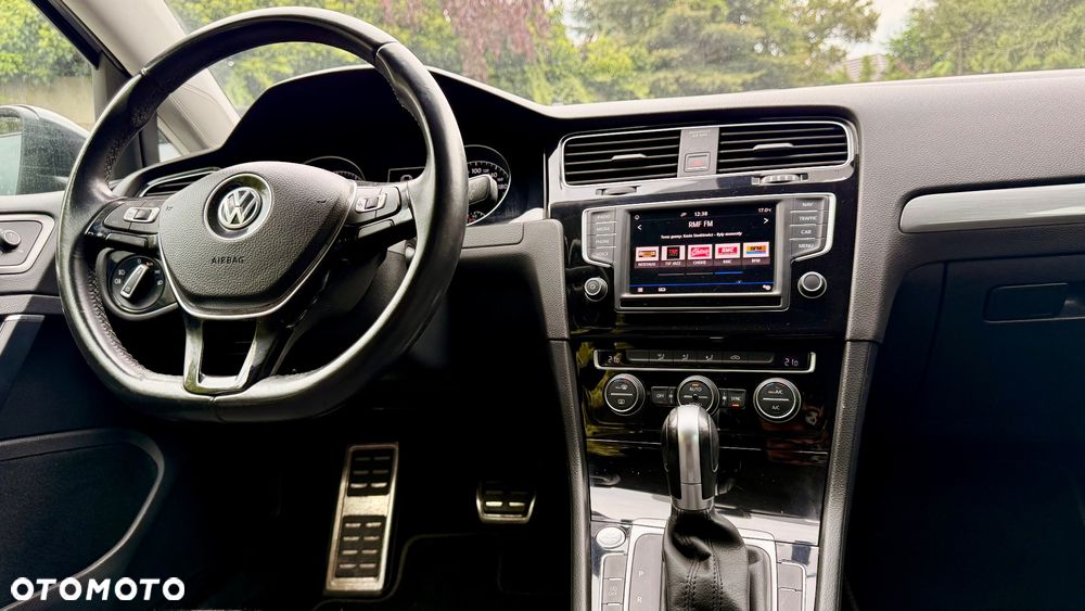 Volkswagen Golf 1.4 TSI BlueMotion Technology DSG Allstar - 21
