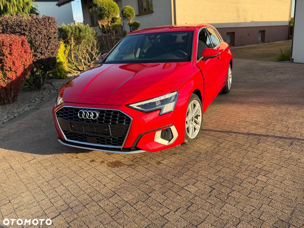 Audi A3 Sportback - 1