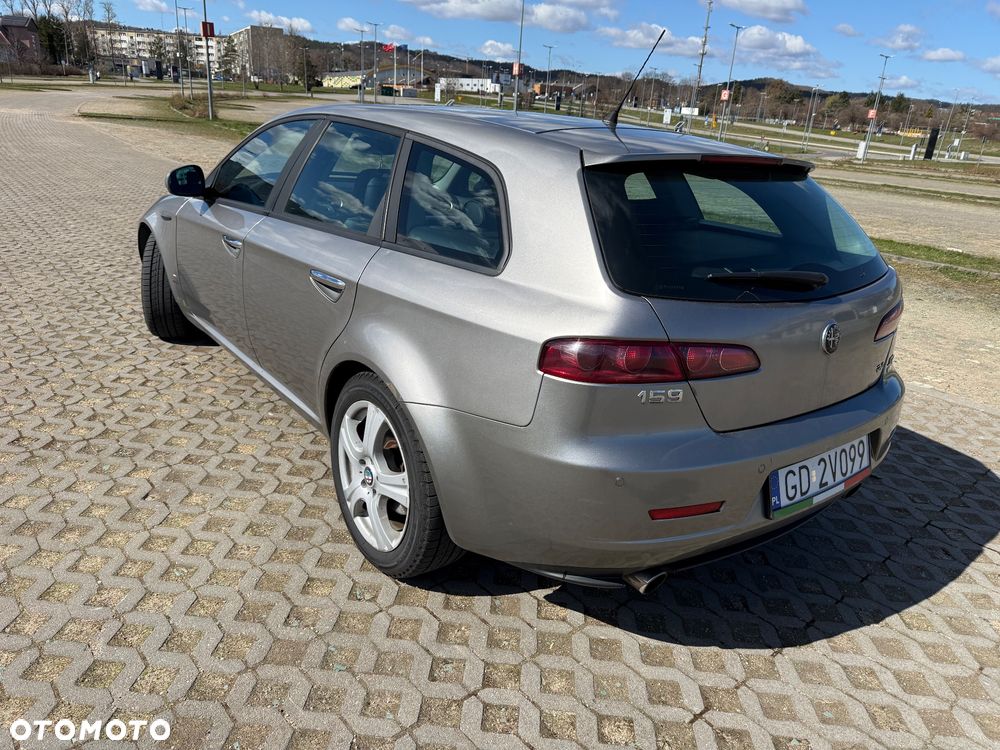Alfa Romeo 159 2.4 JTDM 20V DPF Distinctive - 4