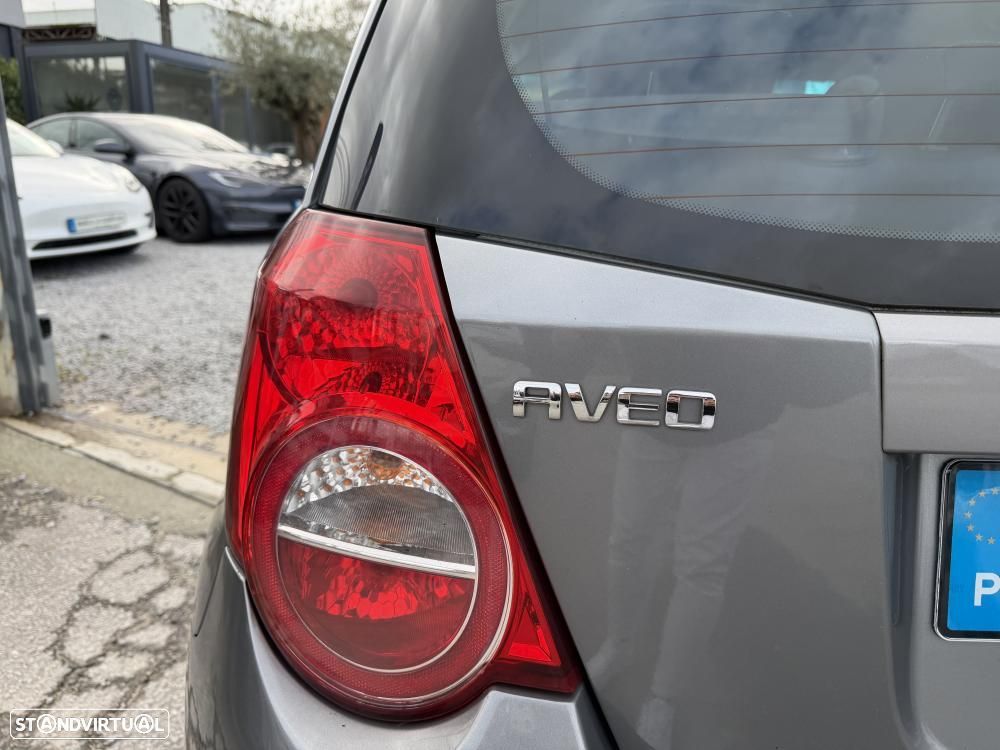 Chevrolet Aveo 1.2 LS - 12