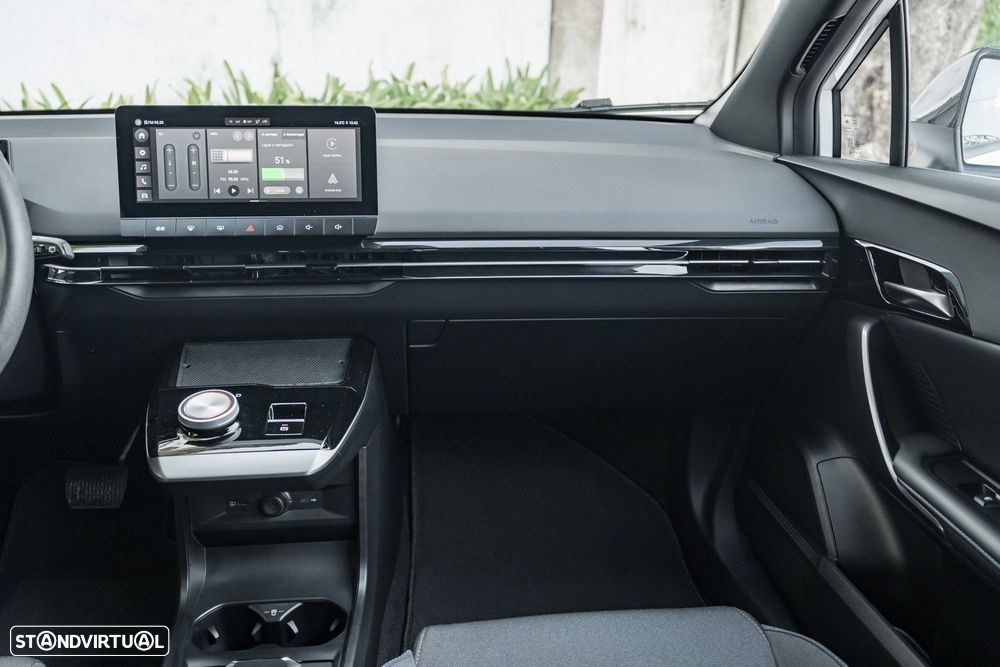 MG MG4 51 kWh Standard - 43