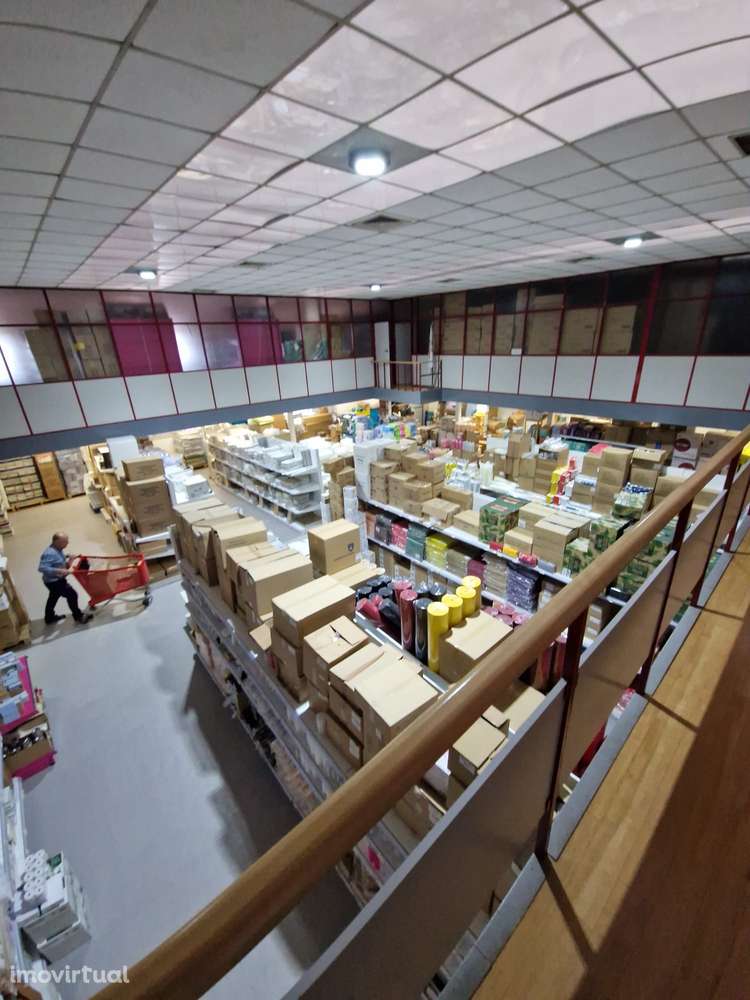 Armazém e Venda /Massama - Grande imagem: 3/19