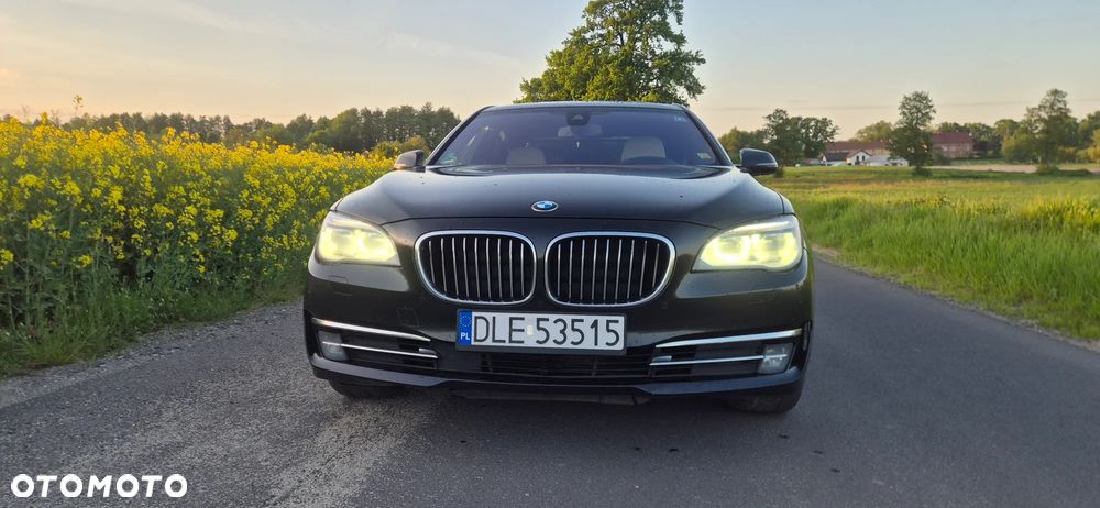 BMW Seria 7 730Ld - 4
