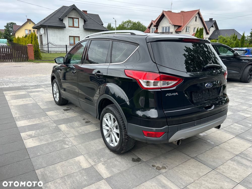Ford Kuga 1.5 EcoBoost 2x4 Titanium - 12