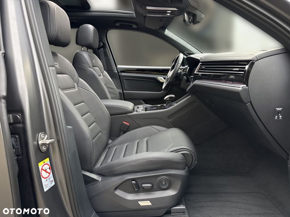 Volkswagen Touareg - 18