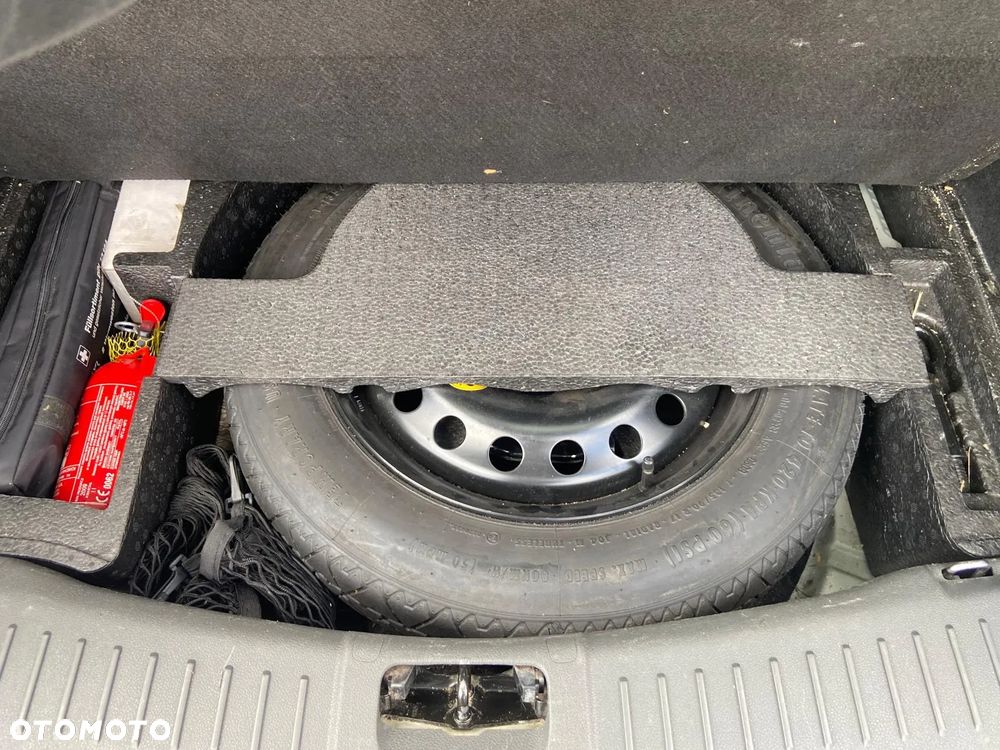 Ford Kuga 2.0 TDCi Titanium - 18