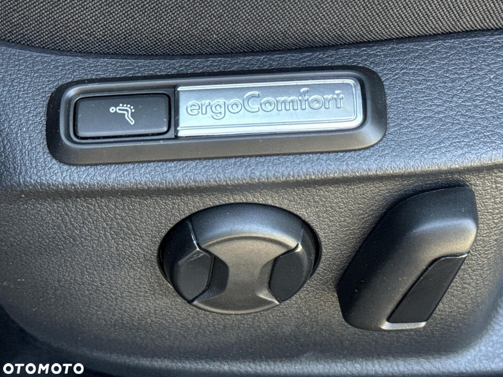 Volkswagen Passat 2.0 TDI Business DSG - 21