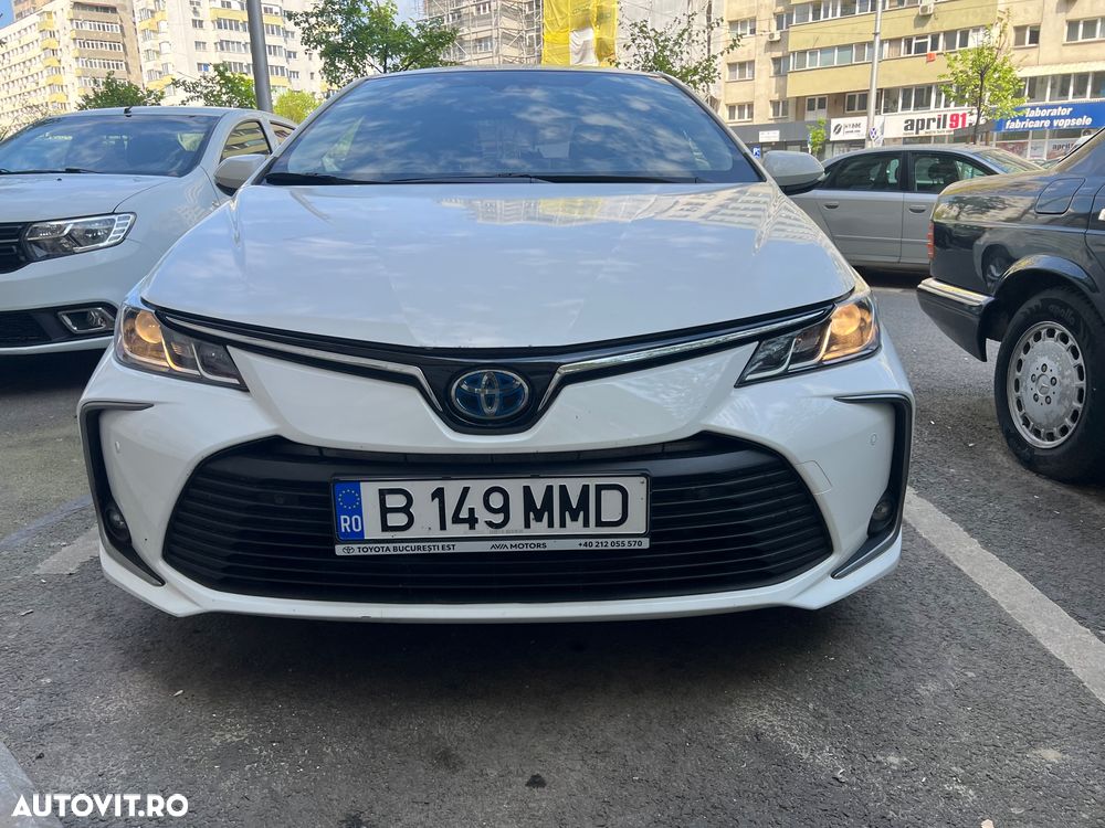 Toyota Corolla 1.8 HSD Dynamic - 1