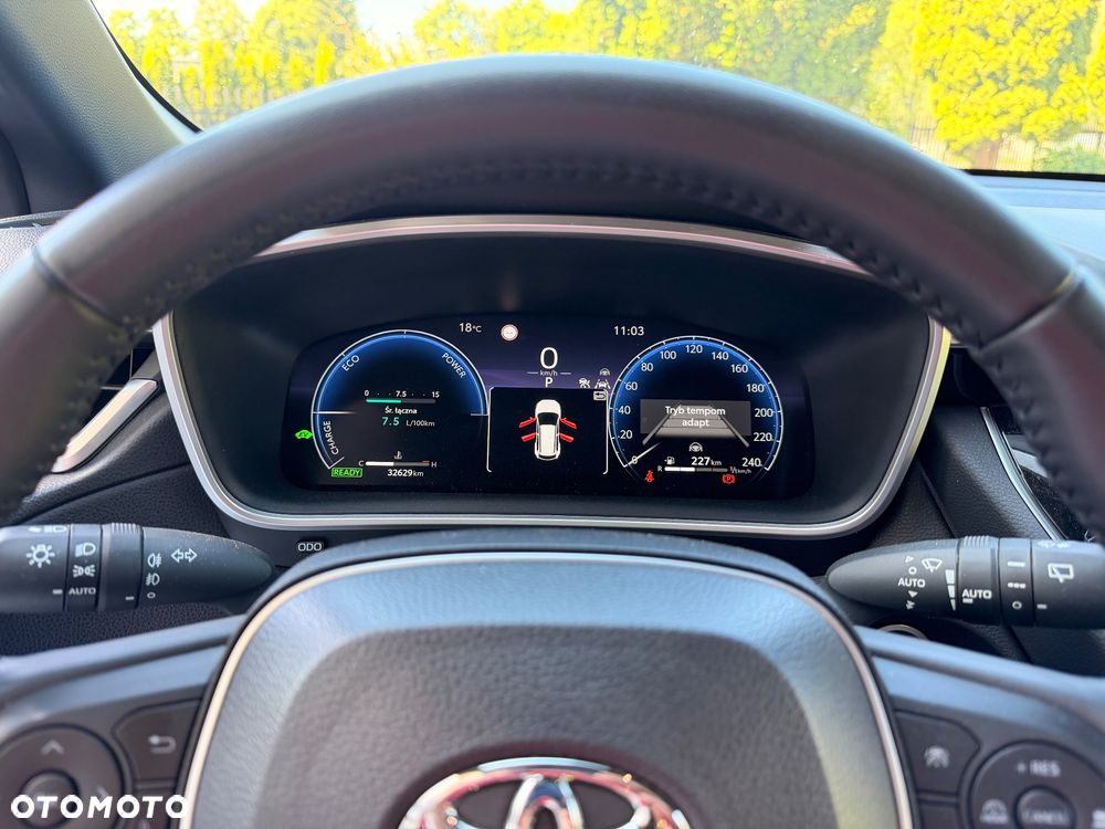 Toyota Corolla Cross 2.0 Hybrid Style AWD - 22