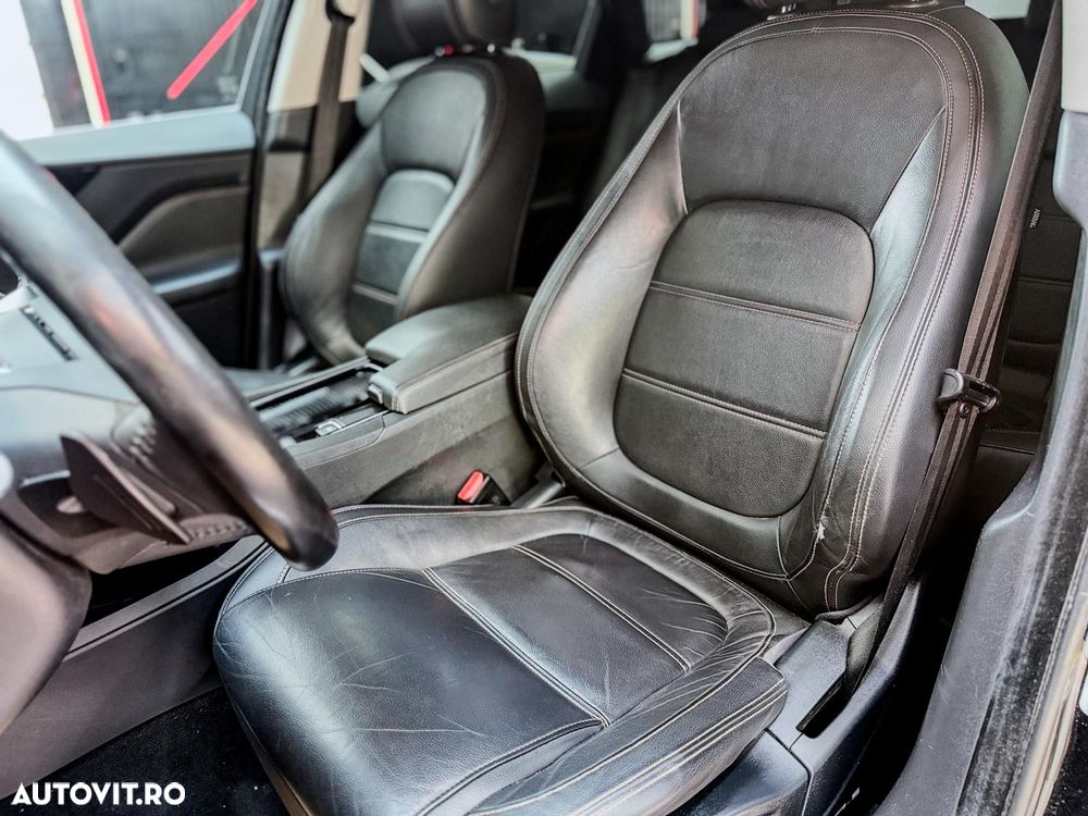 Jaguar F-Pace 25d AWD Aut. Prestige - 9