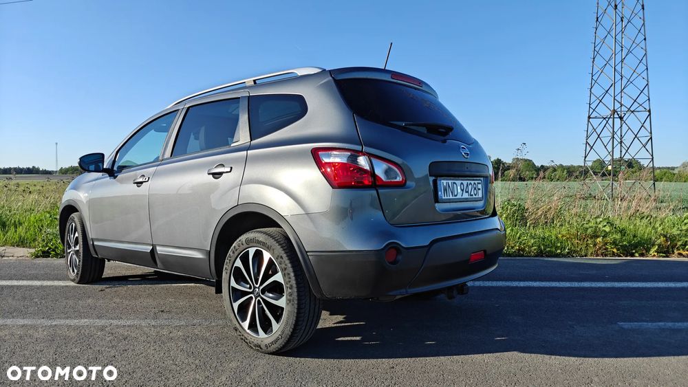 Nissan Qashqai+2 2.0 4x4 Tekna CVT - 11