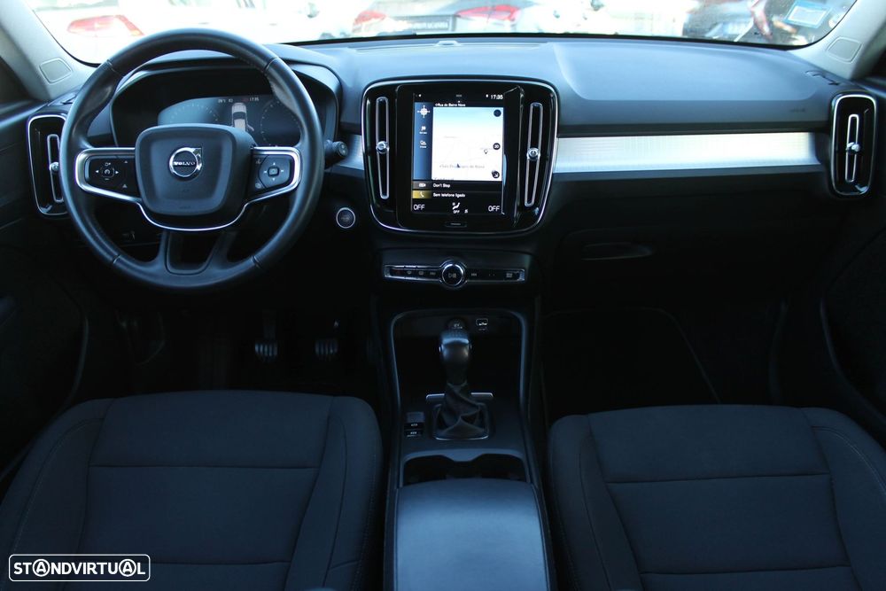 Volvo XC 40 1.5 T2 Momentum Core - 8