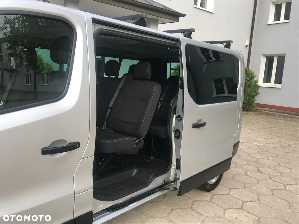 Renault Trafic Grand 1.6 dCi - 4