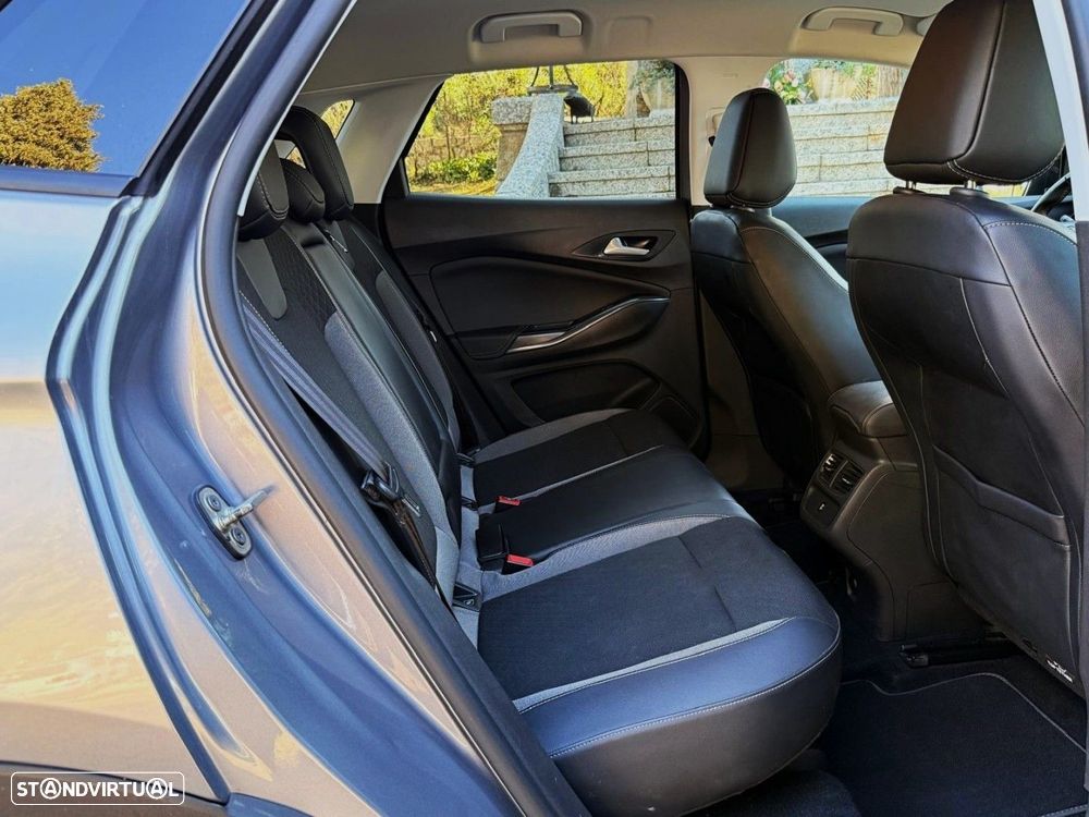 Opel Grandland X 1.5 CDTI Design & Tech - 35