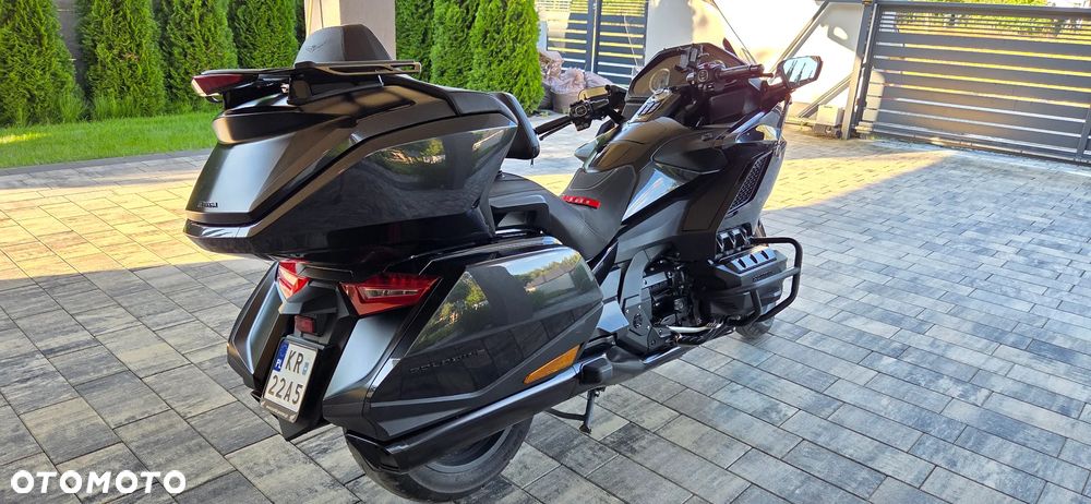 Honda GL - 6