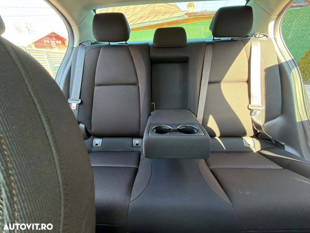 Mazda 3 G122 AT - 17