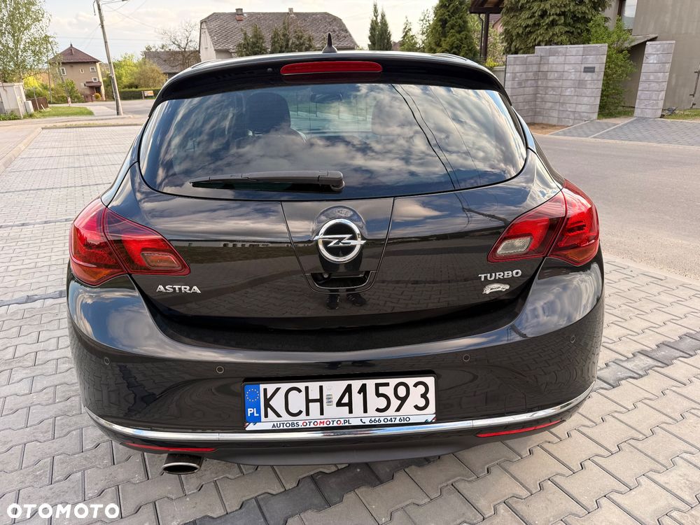 Opel Astra 1.4 T Essentia - 15