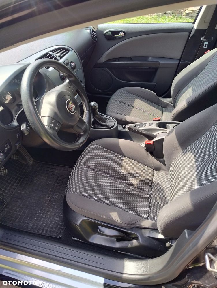 Seat Leon 1.6 Reference - 6