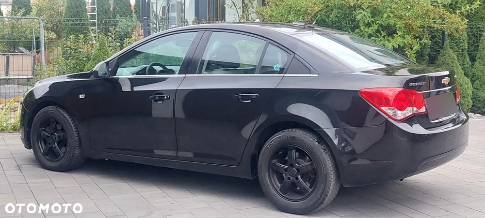 Chevrolet Cruze - 4