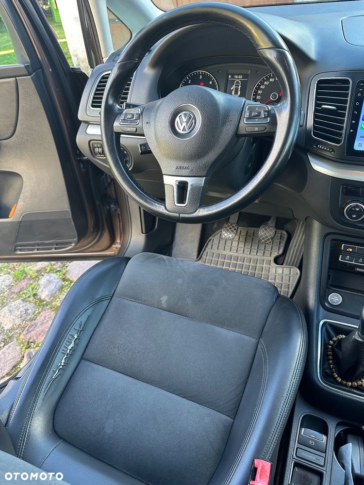 Volkswagen Sharan 2.0 TDI Comfortline - 18