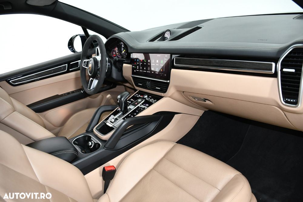 Porsche Cayenne Standard - 10