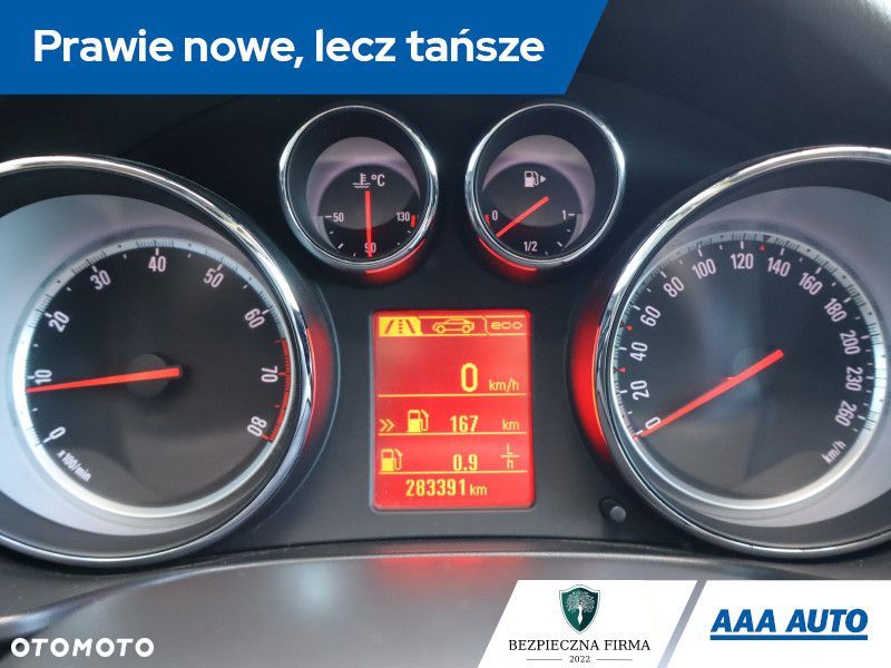 Opel Insignia - 13
