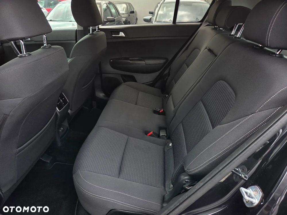Kia Sportage 1.7 CRDI 2WD ISG Spirit - 17