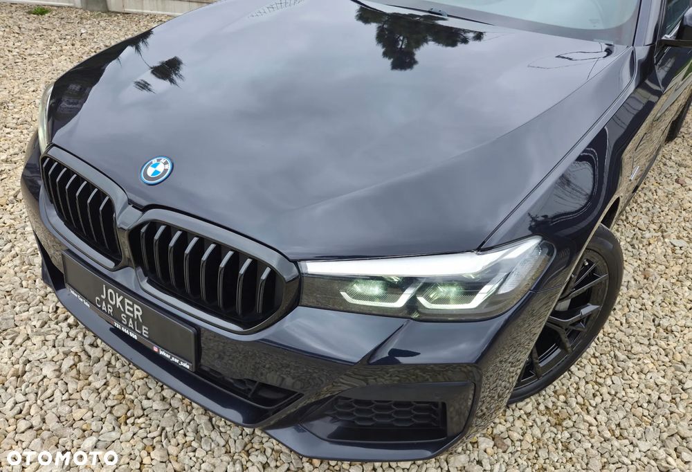 BMW Seria 5 530e xDrive M Sport sport - 38