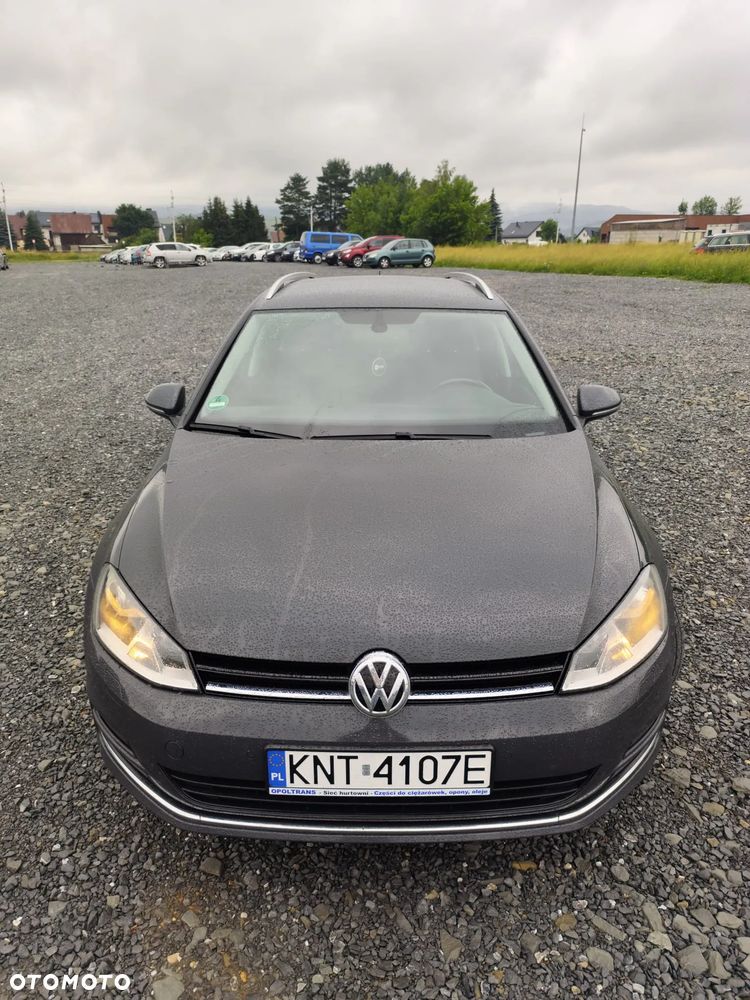 Volkswagen Golf - 5