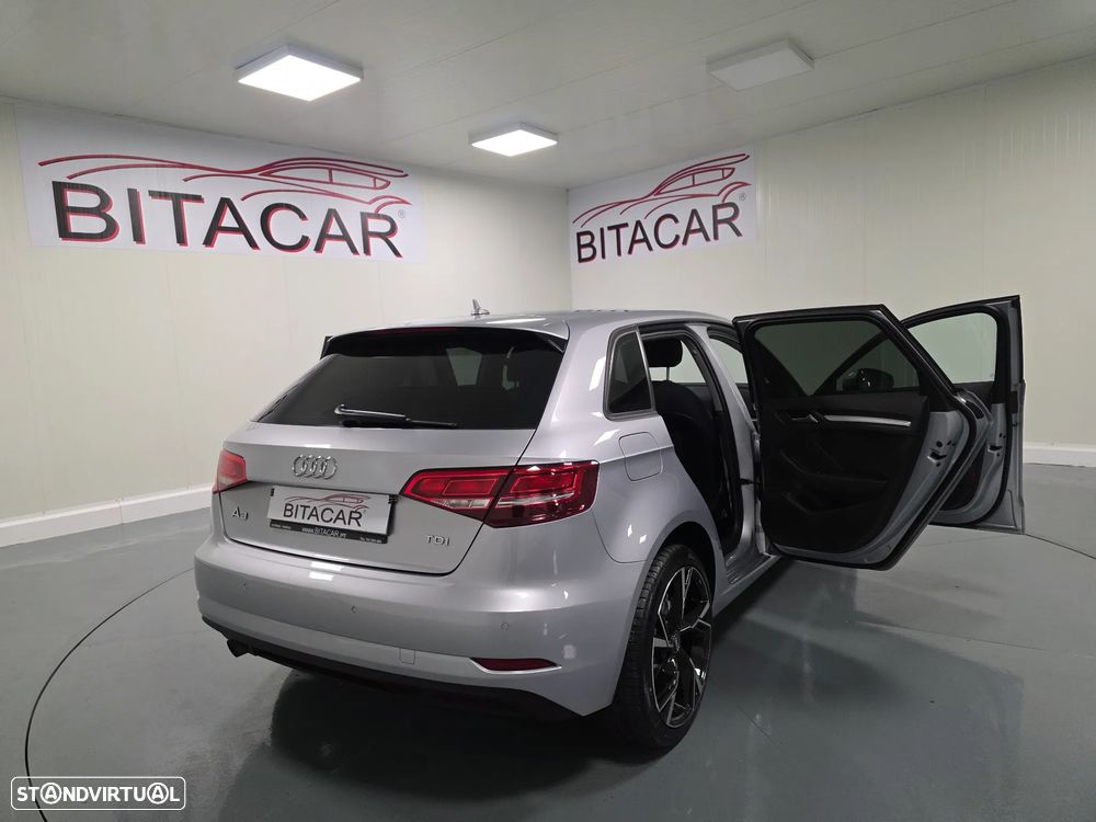 Audi A3 Sportback 1.6 TDI Design - 35