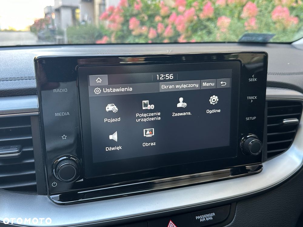 Kia Ceed - 22