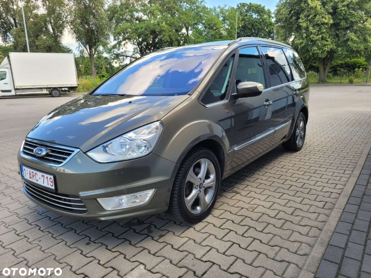 Ford Galaxy - 2