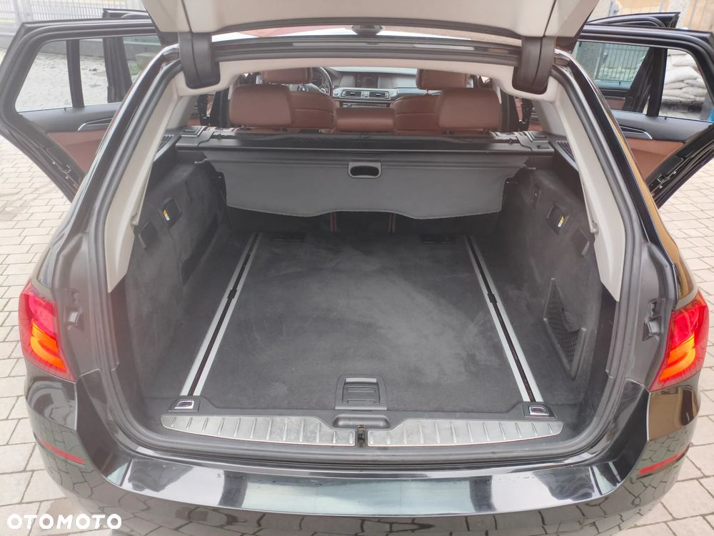 BMW Seria 5 520d Touring - 18