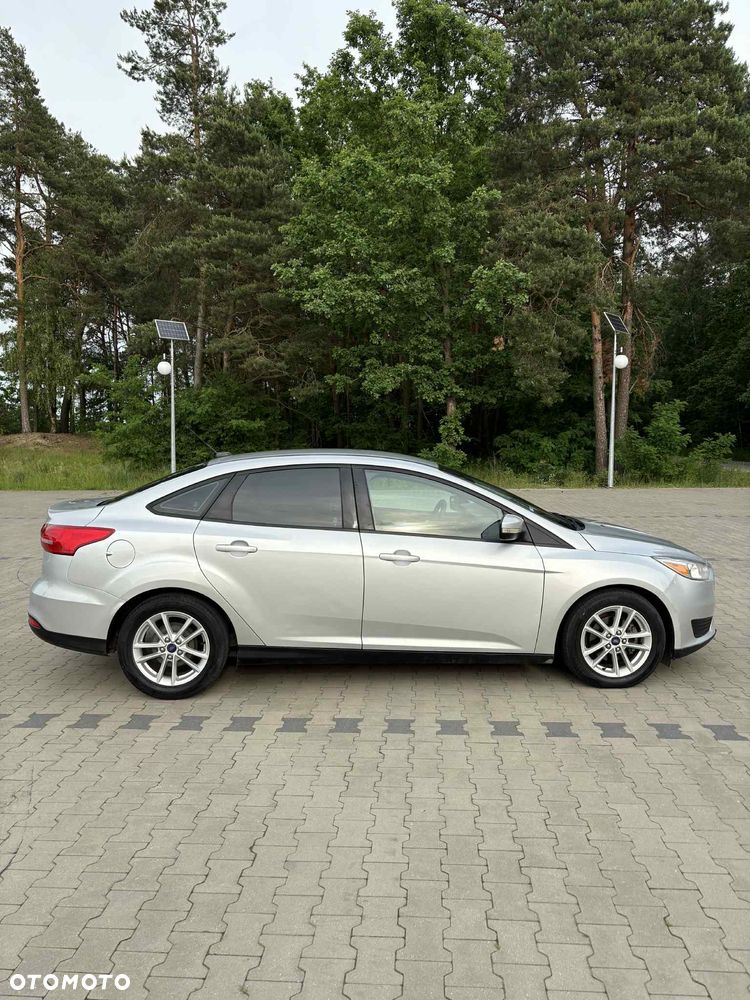 Ford Focus - 7