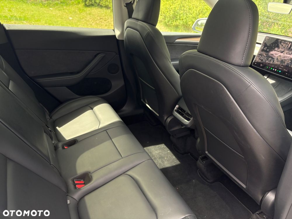 Tesla Model Y Performance AWD - 20
