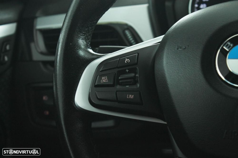 BMW X1 16 d sDrive Auto - 23
