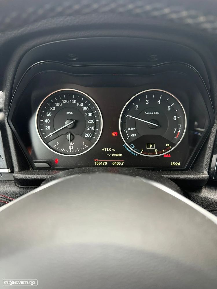 BMW 218 Active Tourer i Aut. Sport Line - 6