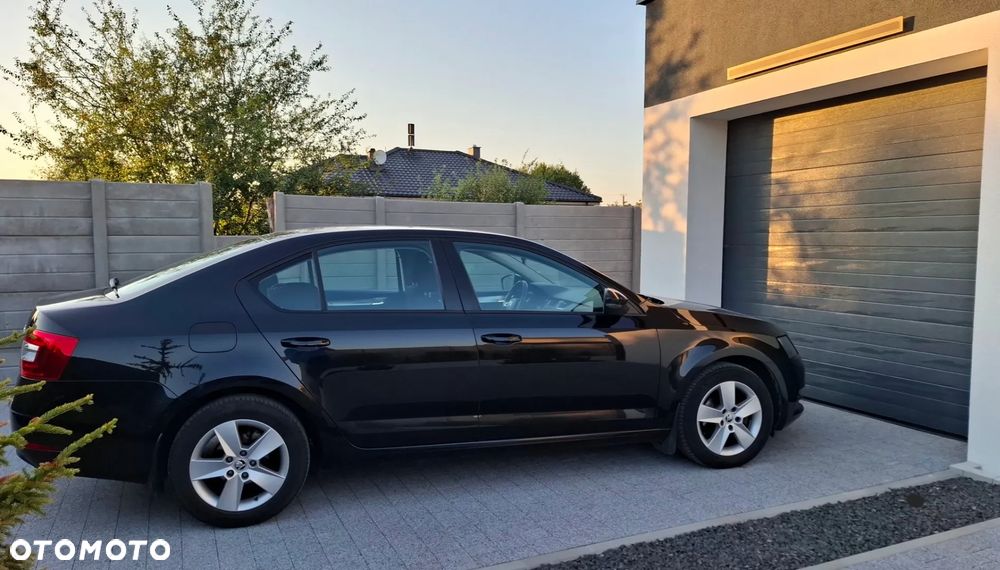 Skoda Octavia 1.6 TDI Ambition - 4