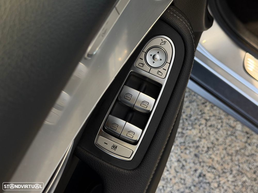 Mercedes-Benz GLC 220 d 4Matic 9G-TRONIC AMG Line - 12